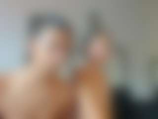 Live cam show with bliinkii - Shaved Pussy on fapnchat