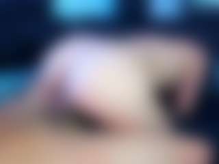 bliinkii's Live Sex Cam Show