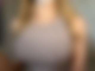 Live cam show with Viola - Genital Piercings on Camsoda
