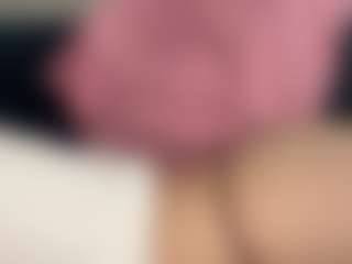 Live cam show with Viola - Genital Piercings on liverealitysex.com