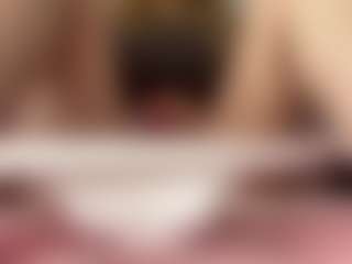Live cam show with Viola - Thin on Camsoda