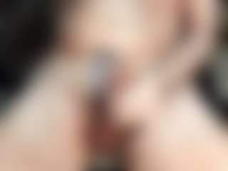 dzo74830's Live Sex Cam Show