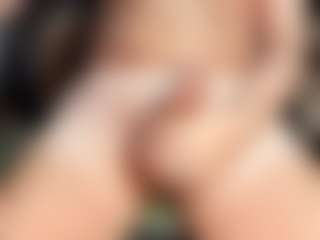 dzo74830's Live Sex Cam Show