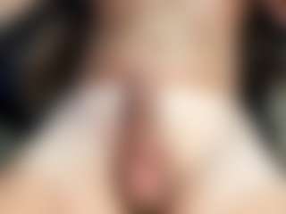 dzo74830's Live Sex Cam Show