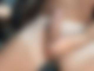 dzo74830's Live Sex Cam Show