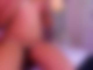 Live cam show with Jazmine-Bloom - Drinking on SxyPornLive