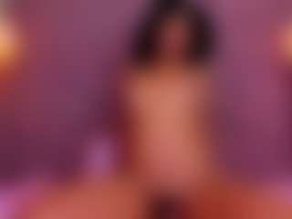Jazmine-Bloom's Live Sex Cam Show