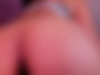 Jazmine-Bloom's Live Sex Cam Show