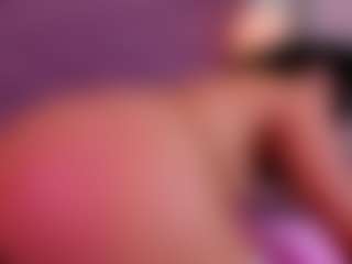 Jazmine-Bloom's Live Sex Cam Show