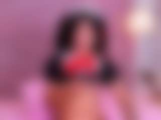 Live cam show with Jazmine-Bloom - Drinking on Milfs Live