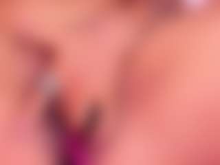 Jazmine-Bloom's Live Sex Cam Show