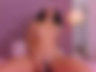 Jazmine-Bloom's Live Sex Cam Show