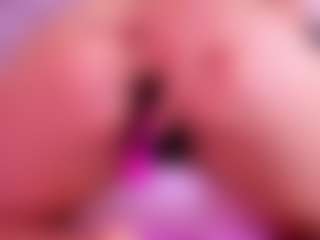 Jazmine-Bloom's Live Sex Cam Show