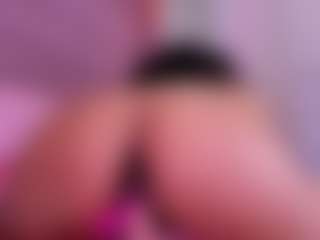 Jazmine-Bloom's Live Sex Cam Show