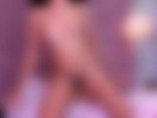 Jazmine-Bloom's Live Sex Cam Show