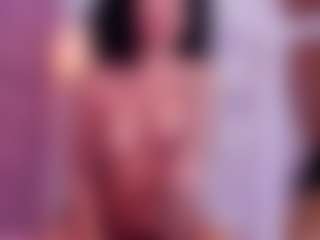 Jazmine-Bloom's Live Sex Cam Show