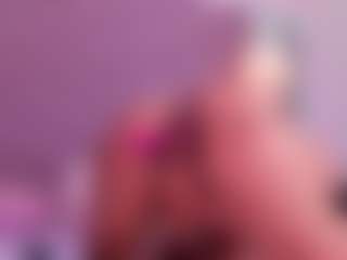 Jazmine-Bloom's Live Sex Cam Show