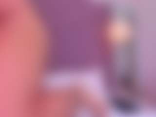 Jazmine-Bloom's Live Sex Cam Show