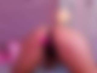 Jazmine-Bloom's Live Sex Cam Show