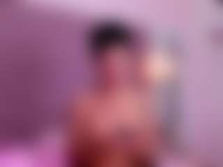 Jazmine-Bloom's Live Sex Cam Show