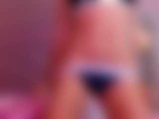 Jazmine-Bloom's Live Sex Cam Show
