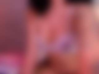 Live cam show with Jazmine-Bloom - Hairy Pussy on Livezox