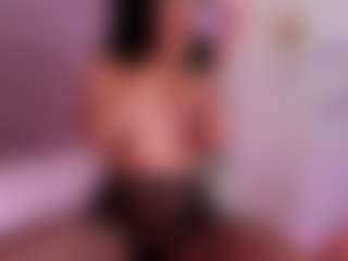 Live cam show with Jazmine-Bloom - Phatass on Gym Cam Girls