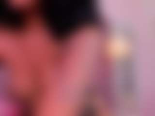 Jazmine-Bloom's Live Sex Cam Show