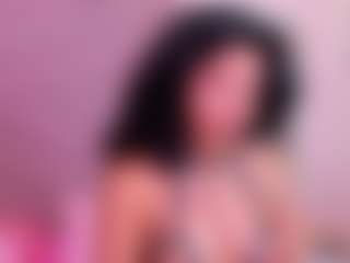 Live cam show with Jazmine-Bloom - Fingers on Camsoda
