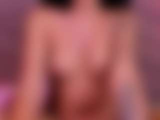 Jazmine-Bloom's Live Sex Cam Show