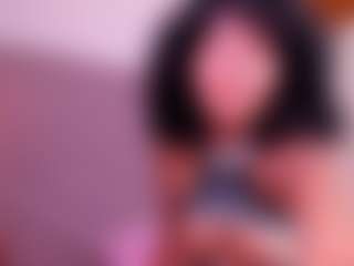 Jazmine-Bloom's Live Sex Cam Show