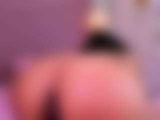 Jazmine-Bloom's Live Sex Cam Show