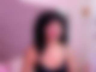 Live cam show with Jazmine-Bloom - Control on Camsoda