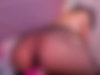 Jazmine-Bloom's Live Sex Cam Show