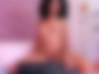 Jazmine-Bloom's Live Sex Cam Show