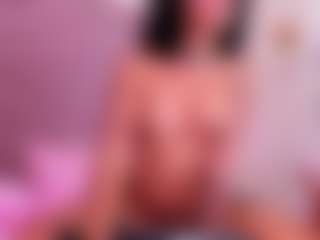 Jazmine-Bloom's Live Sex Cam Show