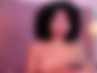 Live cam show with Jazmine-Bloom - Deepthroat on Camsoda