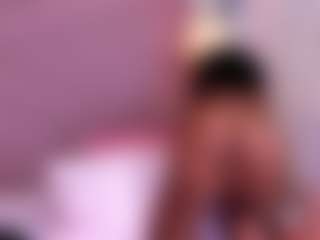 Live cam show with Jazmine-Bloom - Ebony Toys on xfollow cams