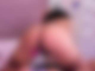 Jazmine-Bloom's Live Sex Cam Show