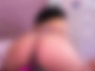 Jazmine-Bloom's Live Sex Cam Show