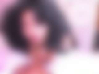 Live cam show with Jazmine-Bloom - Black Toys on intimatelivegirls.com
