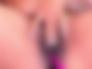 Jazmine-Bloom's Live Sex Cam Show