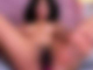 Live-Cam-Show mit Jazmine-Bloom - Oil auf Camsoda