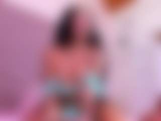 Jazmine-Bloom's Live Sex Cam Show