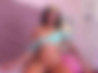 Jazmine-Bloom's Live Sex Cam Show