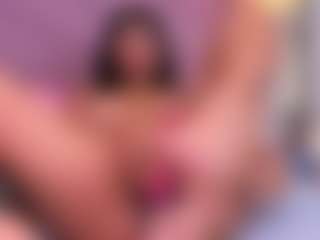 Live cam show with Jazmine-Bloom - Blowjob on Milfs Live