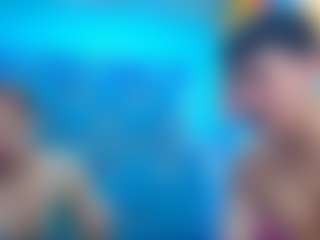pamelaxtommy's Live Sex Cam Show