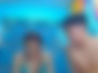 pamelaxtommy's Live Sex Cam Show