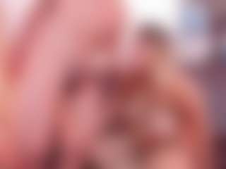 submissive-extremee's Live Sex Cam Show