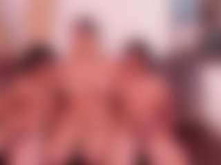 submissive-extremee's Live Sex Cam Show